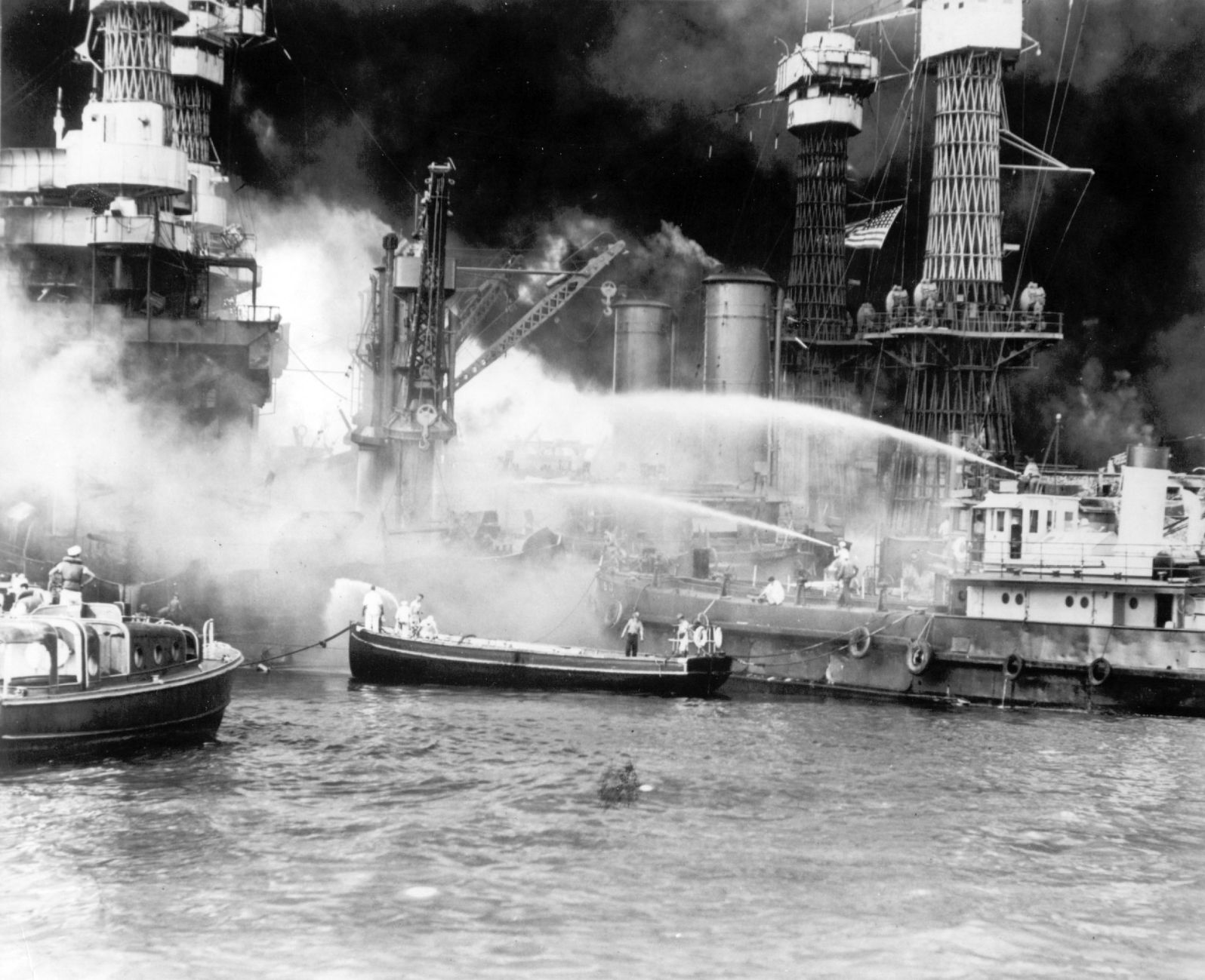 WWII ATTACK ON PEARL HARBOR
